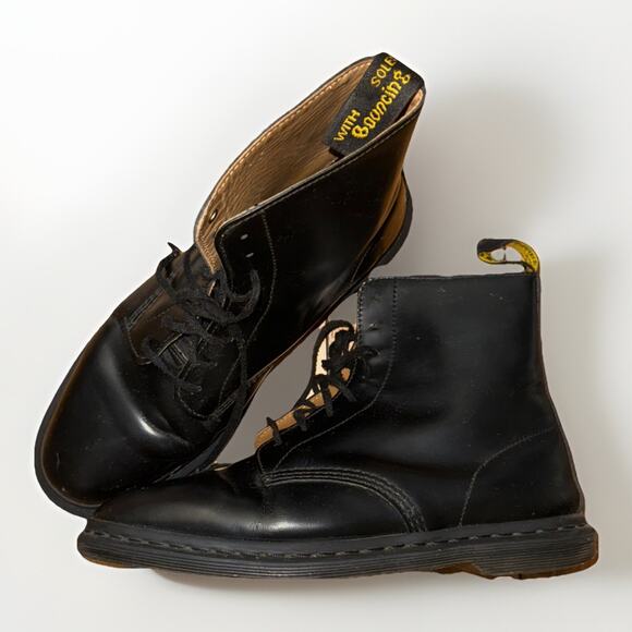 Dr. Martens Men’s Black Leather Boots Size 9 Lace Up Combat Workwear